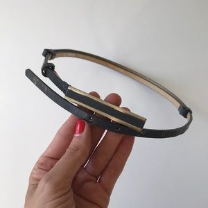 super skinny faux leather gray snake skin belt by express